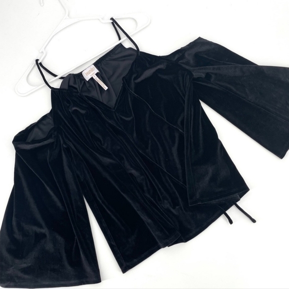 Laundry by Shelli Segal Black Velvet Velour Strappy Cold Shoulder Womens Size 6 - Picture 9 of 11